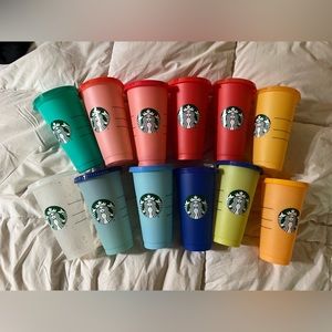 12 Starbucks changing tumblers